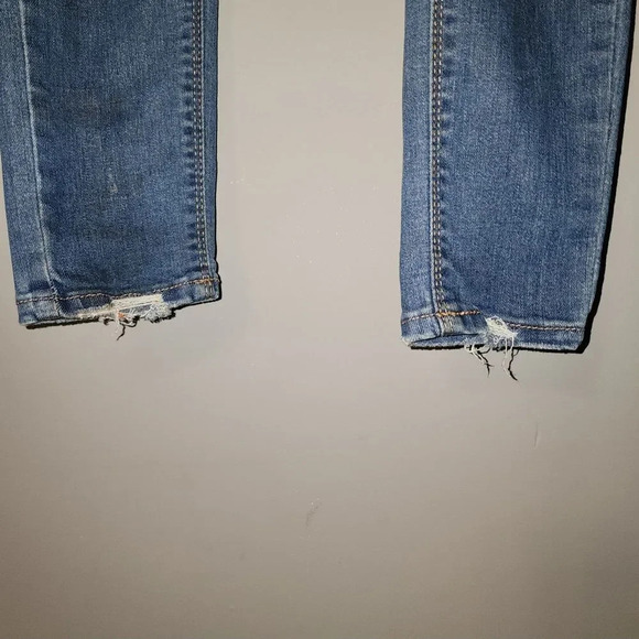 🌻🌻True Craft Distressed Skinny Jeans Size 5/27 waist - Picture 2 of 5